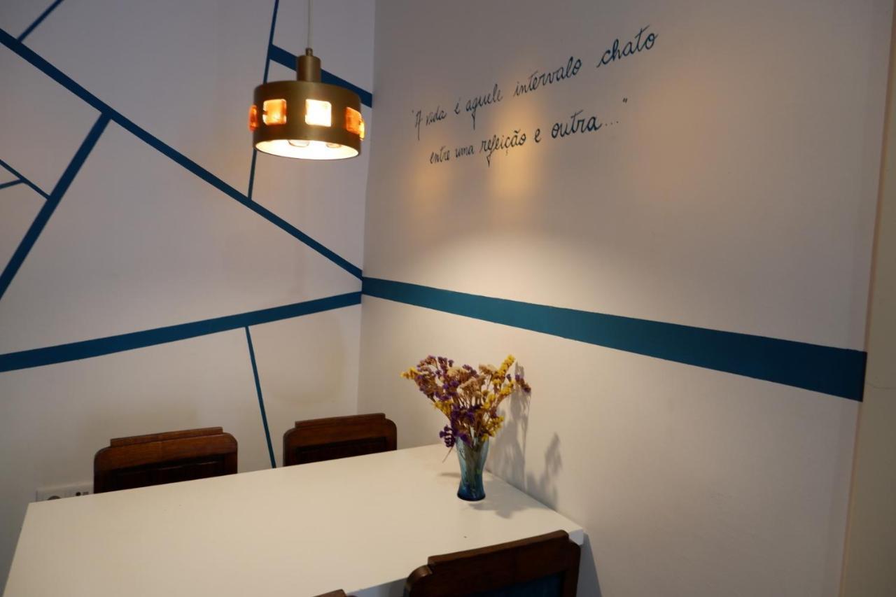 Casa Dos Poetas Hostel กัลดัส ดา ไฮน์ญา ภายนอก รูปภาพ