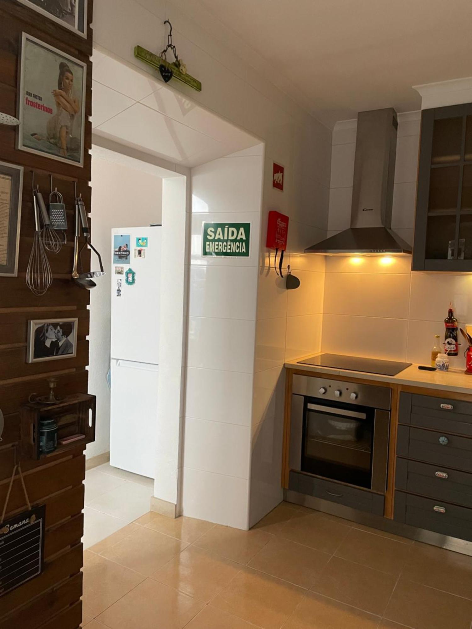 Casa Dos Poetas Hostel กัลดัส ดา ไฮน์ญา ภายนอก รูปภาพ